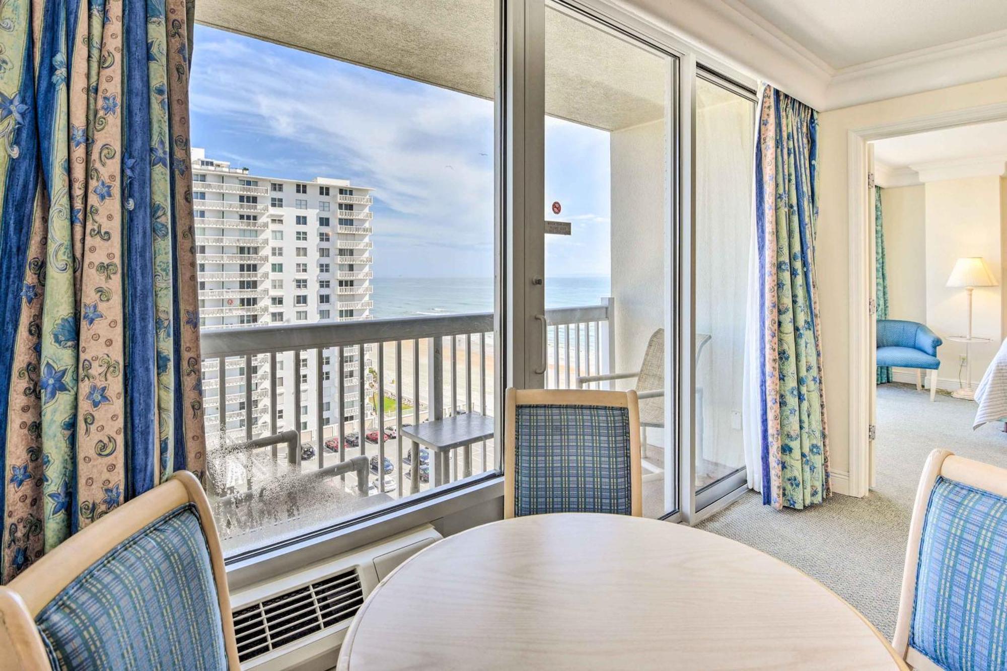 Sunny Daytona Beach Gem With Ocean Views! Dış mekan fotoğraf